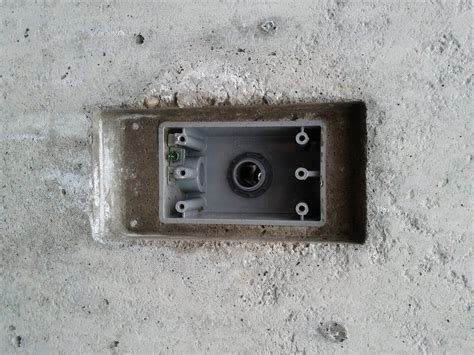 best mortar for setting plastic electrical box in cinder block|preferred box for concrete wall.